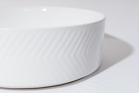 365*365*120mm Gloss White with Arrow Design Above Counter Basin