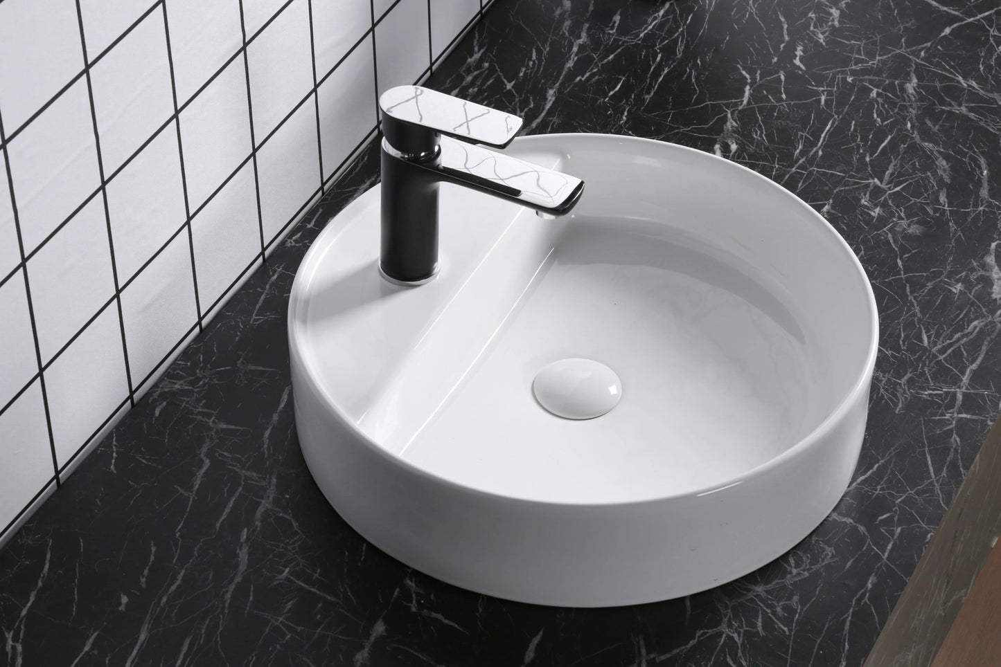 Gloss White
Above Counter Basin 450*450*110