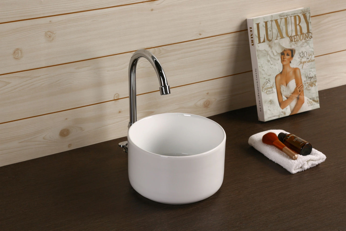 Gloss White
Above Counter Basin 220*220*105