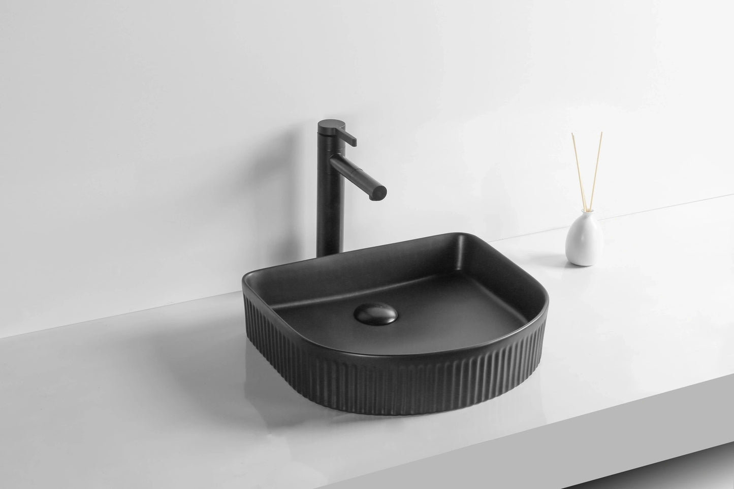 Matte Black
Above Counter Ceramic Basin 415*365*100
