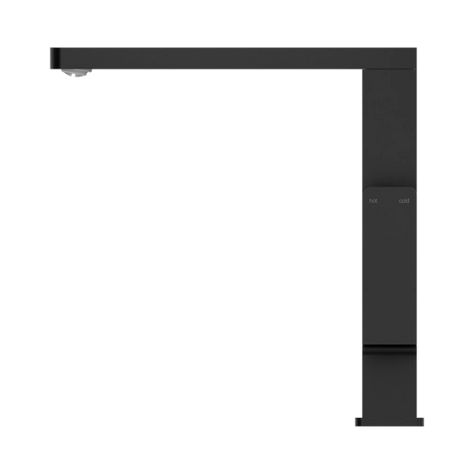 Celia Kitchen Mixer Matte Black