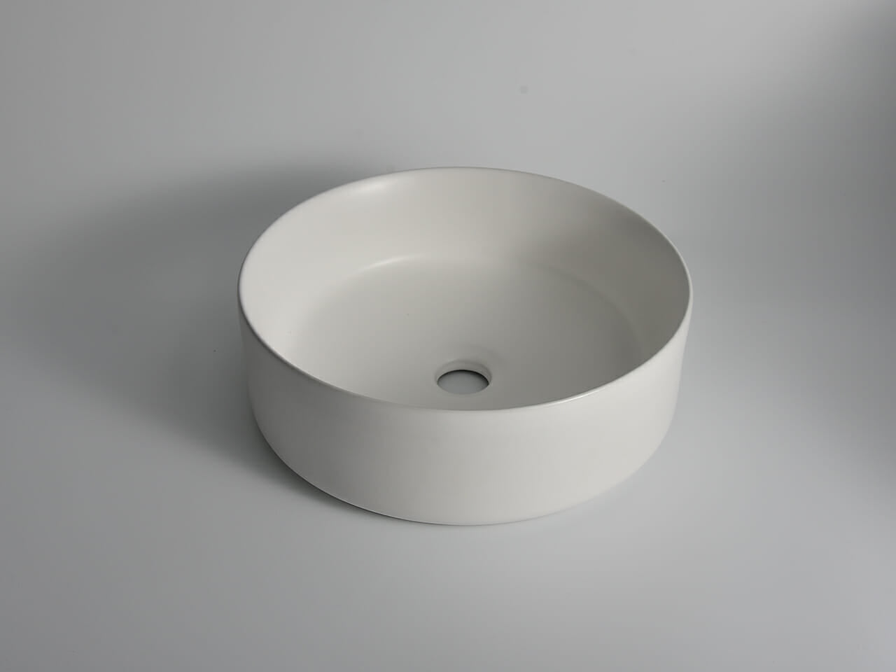 Levenge - 360mm Matte White Round Fine Ceramic Above Counter Basin - CLA-524B-MW - 360x360x120mm