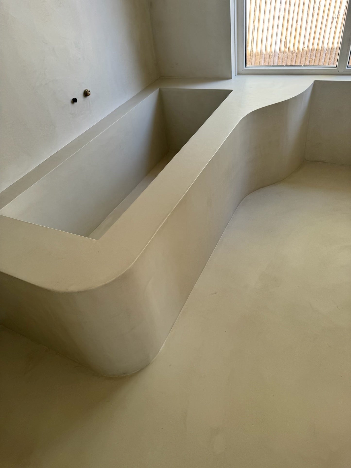 Radiant Box of 6 sheets - Prescored curved Thermasheet 2500 x 600 xd 30 mm