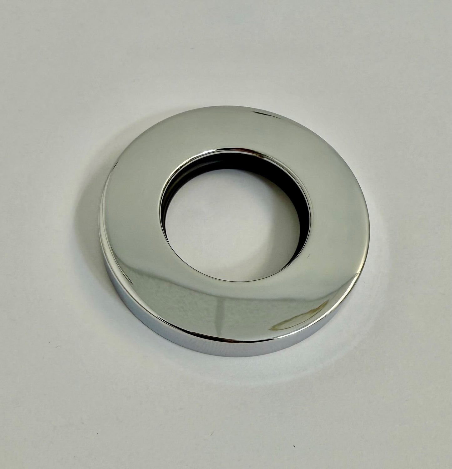Radiant Mirror Polished Vertical towel rail (round & flat) Cover Plate