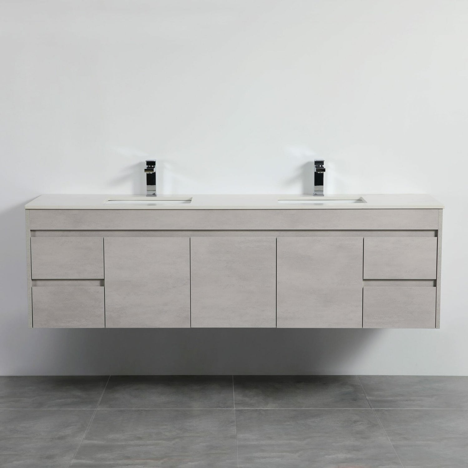 Nova Vanity