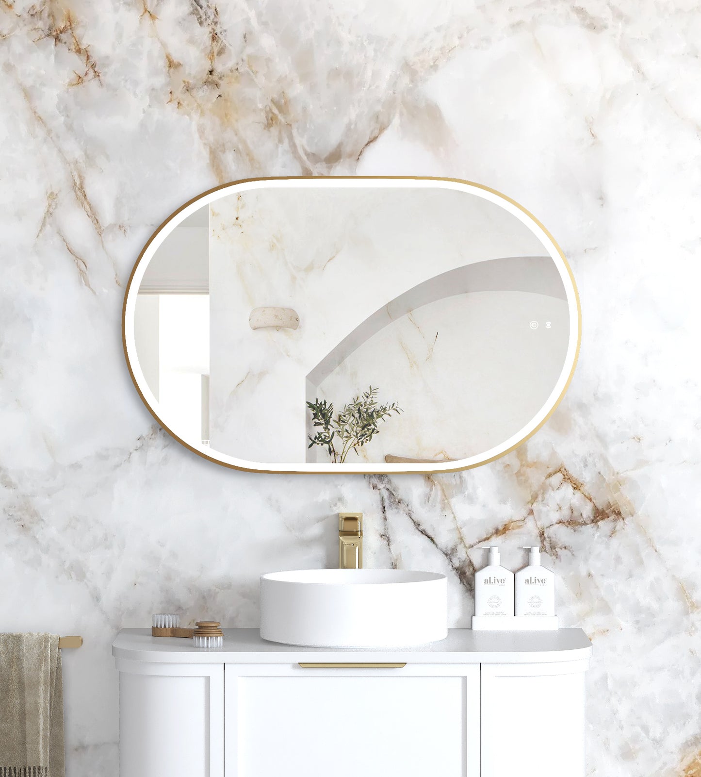 LED Noosa 900x600 Gold Metal Frame Mirror
