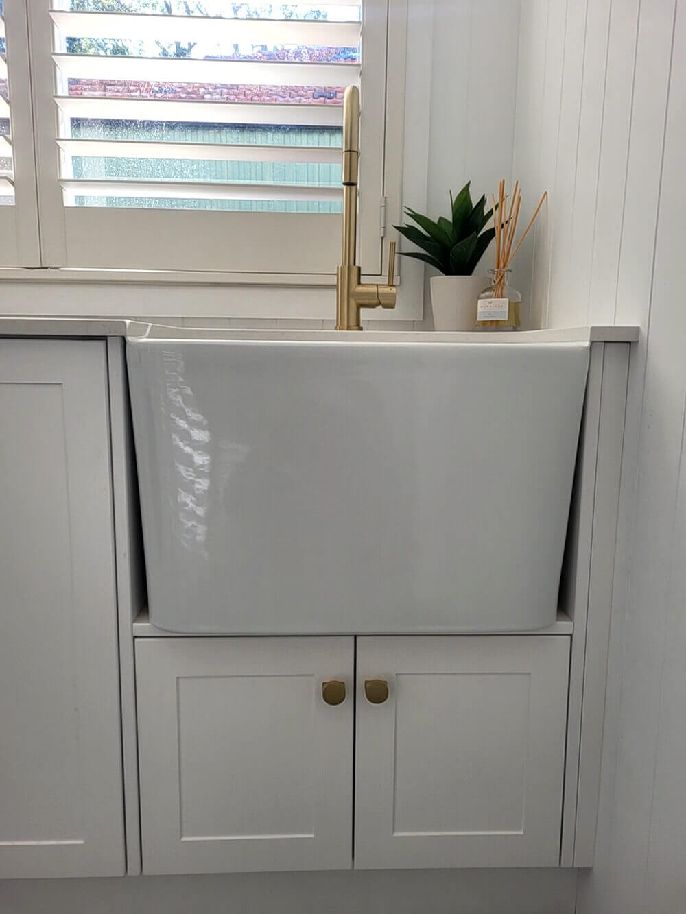 Tribo 60x42 Fireclay Sink