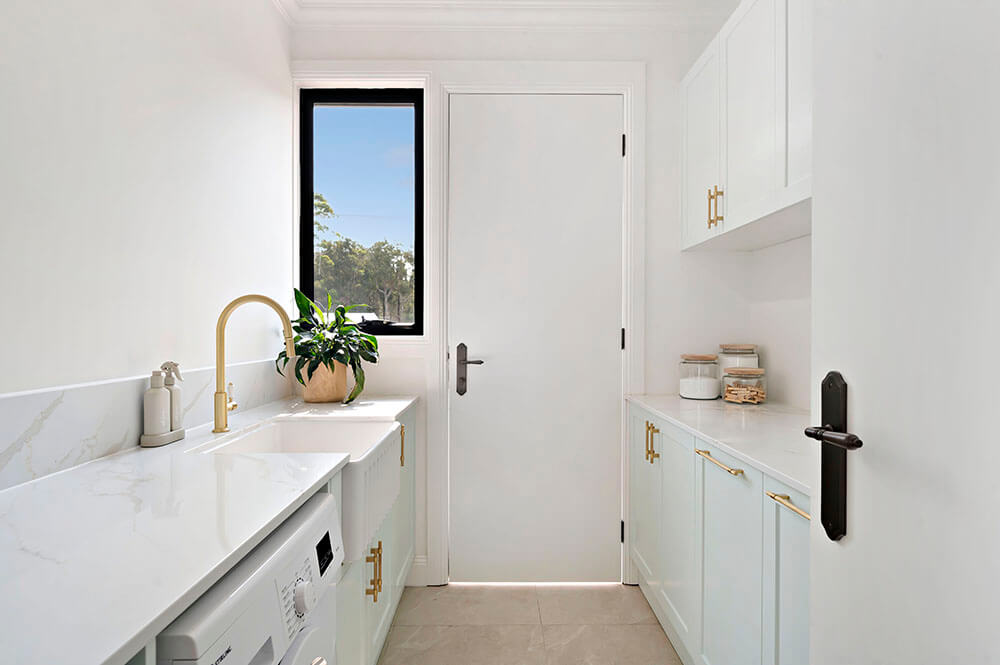 Ludlow Pull Out Sink Mixer - Brushed Brass
