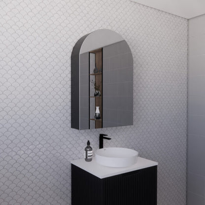 600mm Matt black Matt black Arch shape 1 Door shaving cabinet with 2 adjustable glass shelves and 1 fixed shelf, whloe body is made by plywood - 600 x 870 x 140