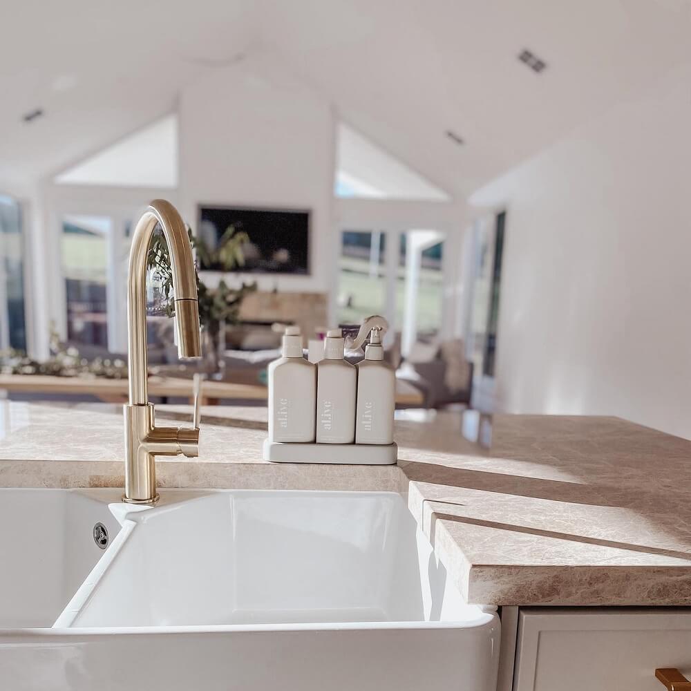 Chester 80x50 NTH Double Bowl Fireclay Sink - no overflow, one tap hole