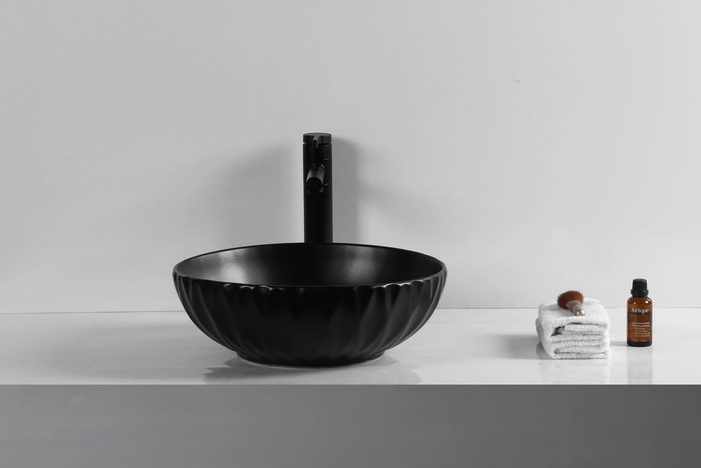 Matt Black
Above Counter Basin 400*400*130
