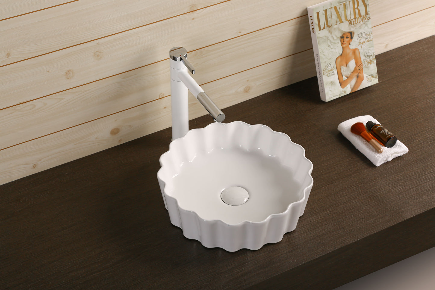 Gloss White
Above Counter Basin 385*385*110