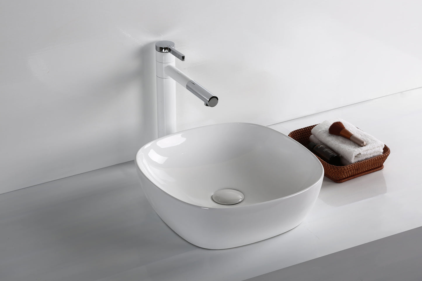 Gloss White 
Above Counter Basin 375*375*120