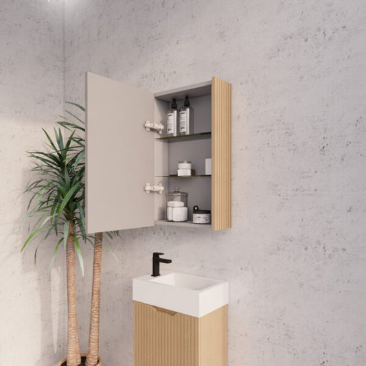 450mm American Oak Fluted Shaving Cabinet -W450xH720xD150