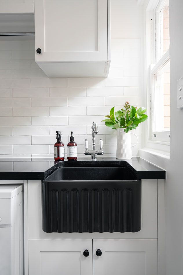 KIT - Novi 50x46 Fireclay Butler Sink â€“ Matte Black With Overflow Incl. Waste