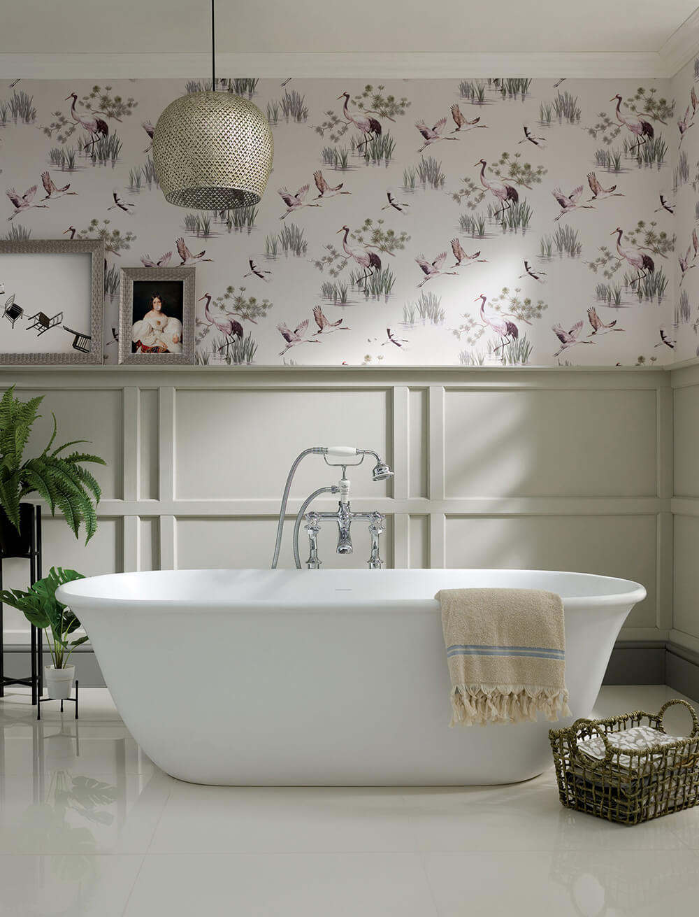 Blanche 162 TitanCast Bath - Satin Silk White