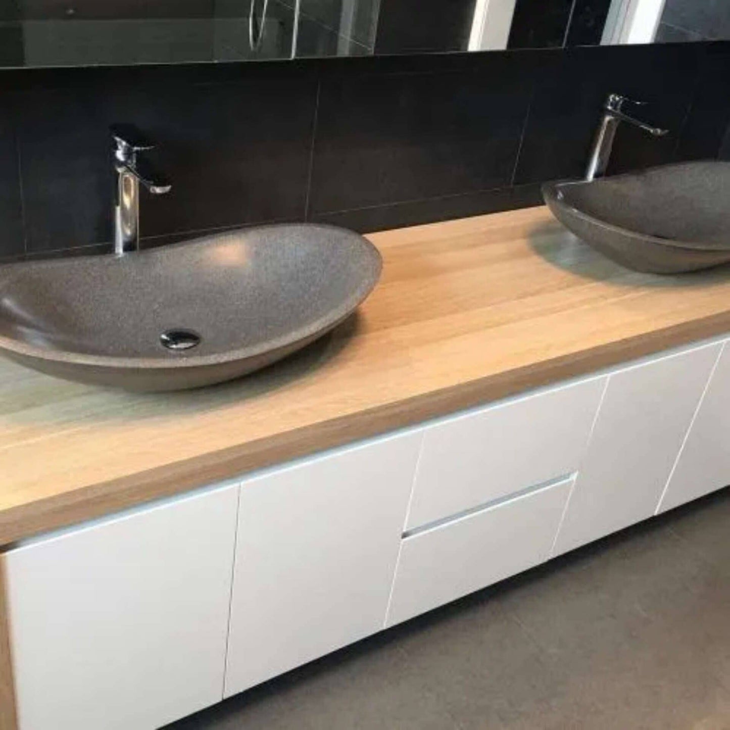 750mm Pietra Bianca - Boat Above Counter Basins