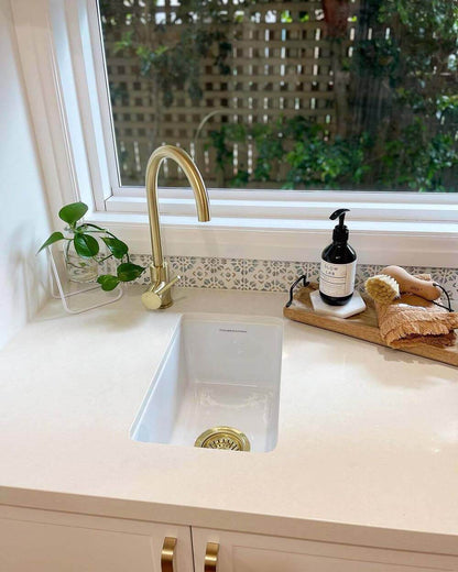 Cuisine 30x46 Inset / Undermount Fireclay Sink