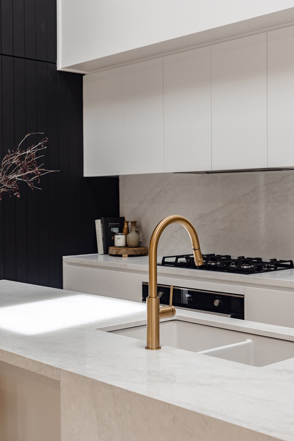 KIT - Cuisine 85x46 Inset / Undermount Fireclay Sink Matte White with Overflow Incl. Waste