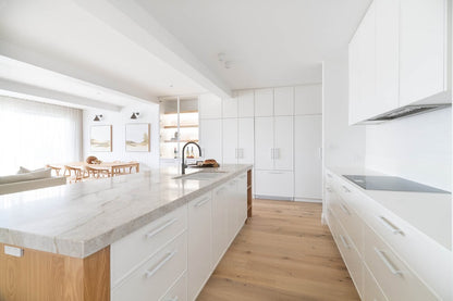 Cuisine 85 x 46 Inset / Undermount Fine Fireclay Sink