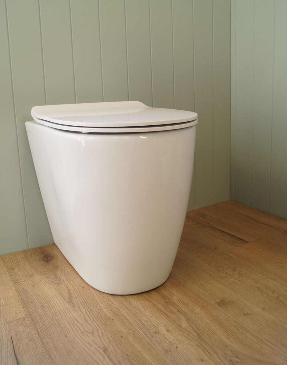 Narva Rimless Floor Pan with Thick Seat & Pan Bend