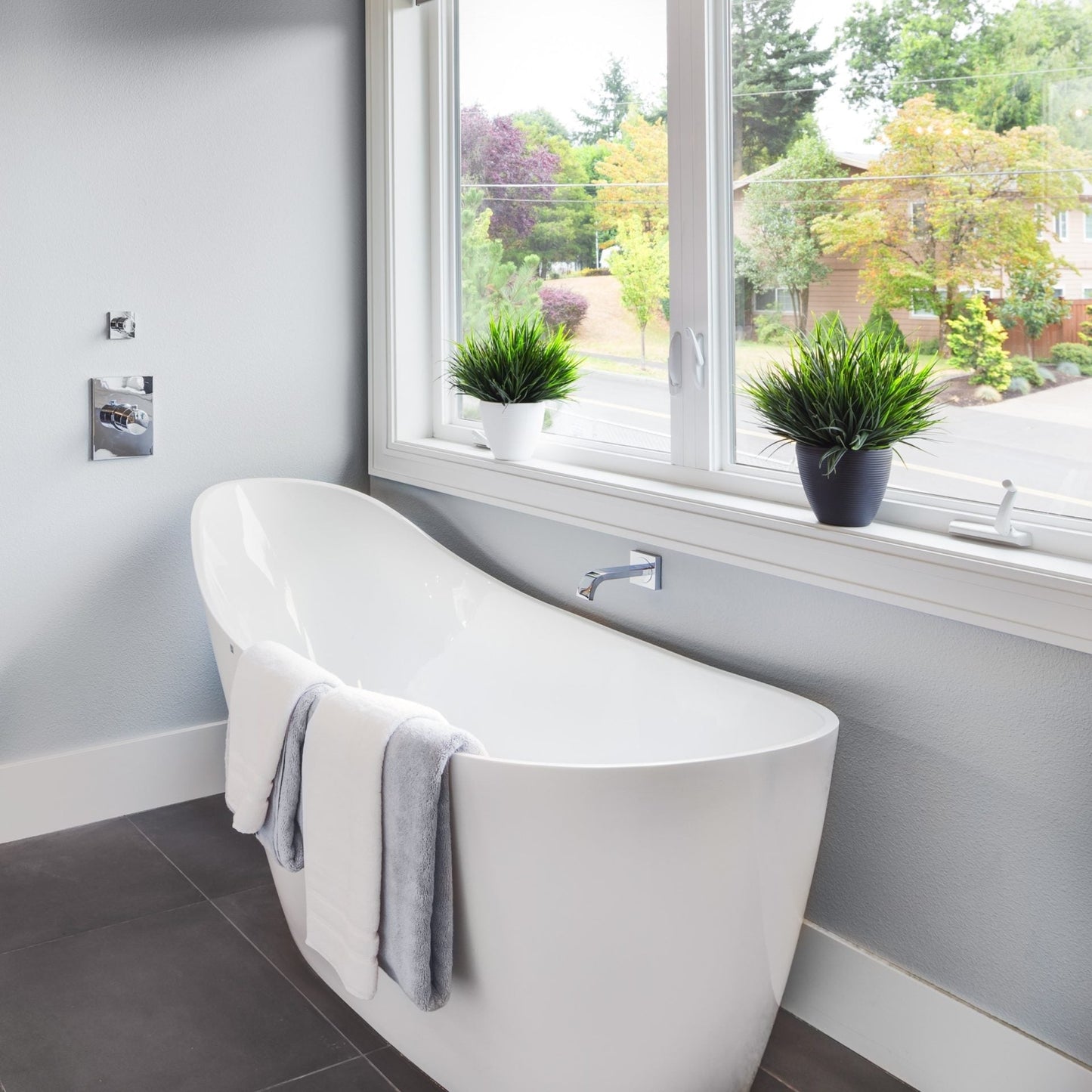 1660mm Freestanding Bathtub - Gloss White