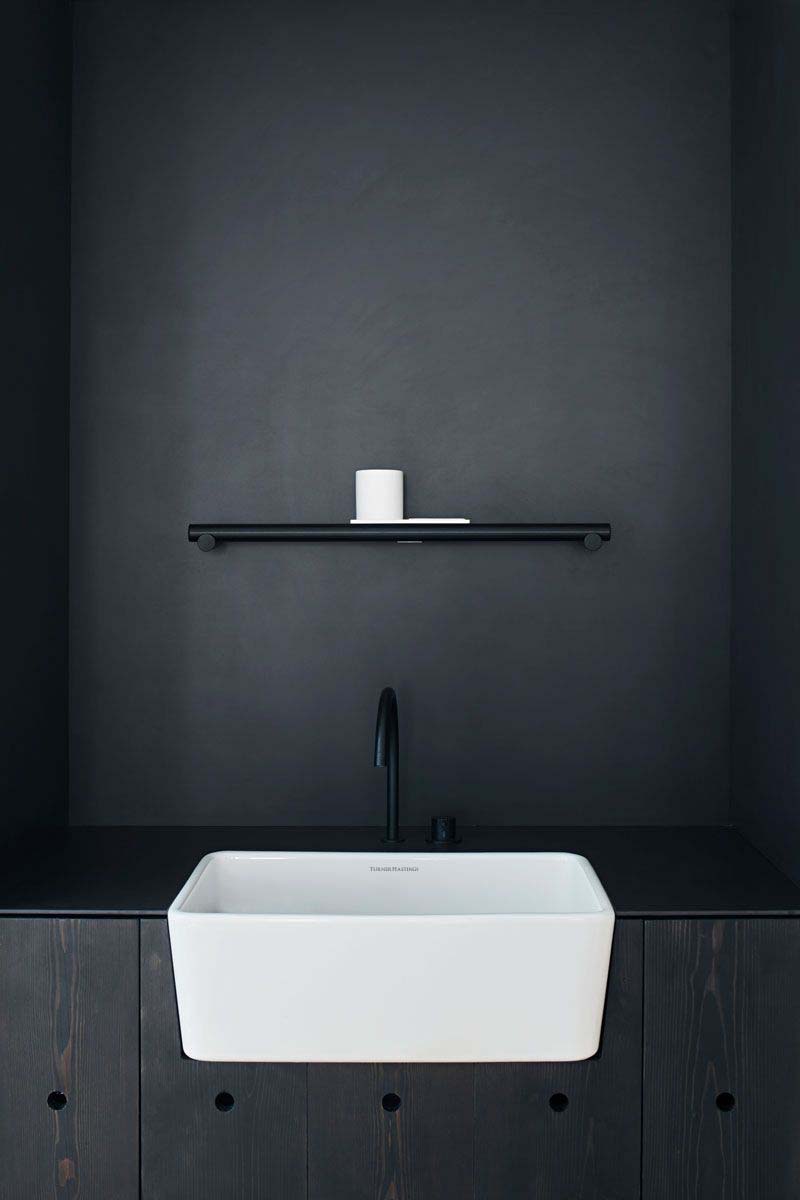 Galdor 60x41 Fireclay Sink
