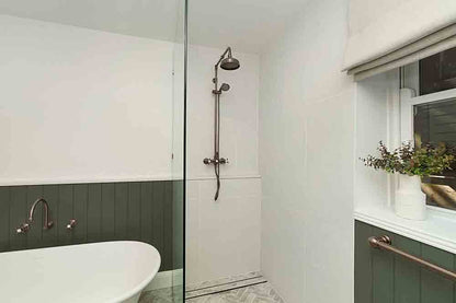 Blanche 162 TitanCast Bath - Satin Silk White