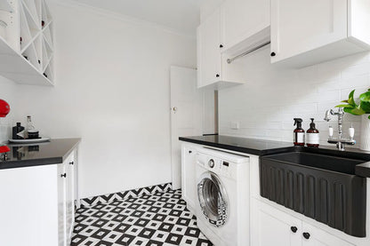 Novi 50x46 Fireclay Butler Sink - Matte Black