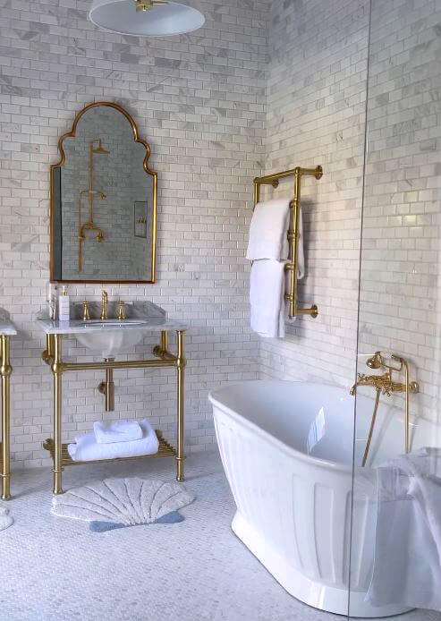 Mayer Heated Towel Rail â€“ Brushed Brass