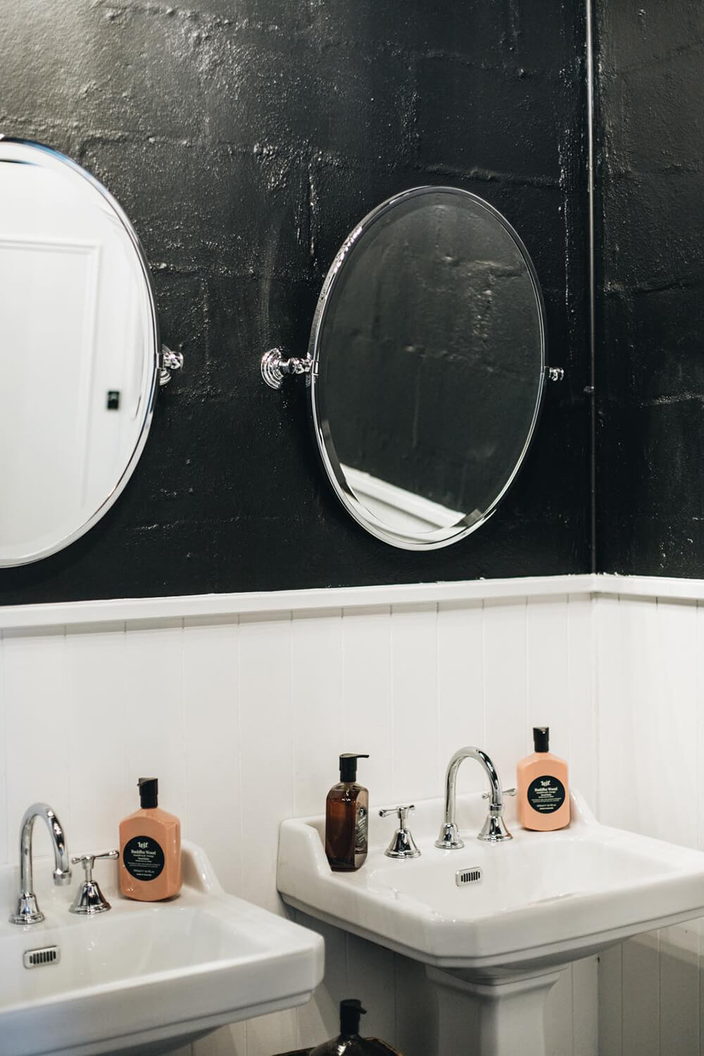 Mayer Oval Mirror - Chrome