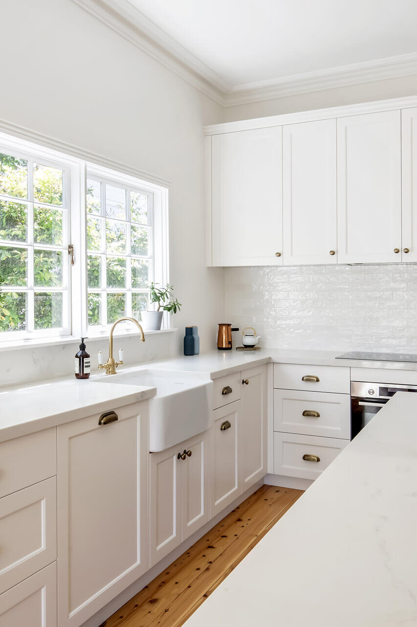 Novi 60x46 Fireclay Butler Sink - Gloss White