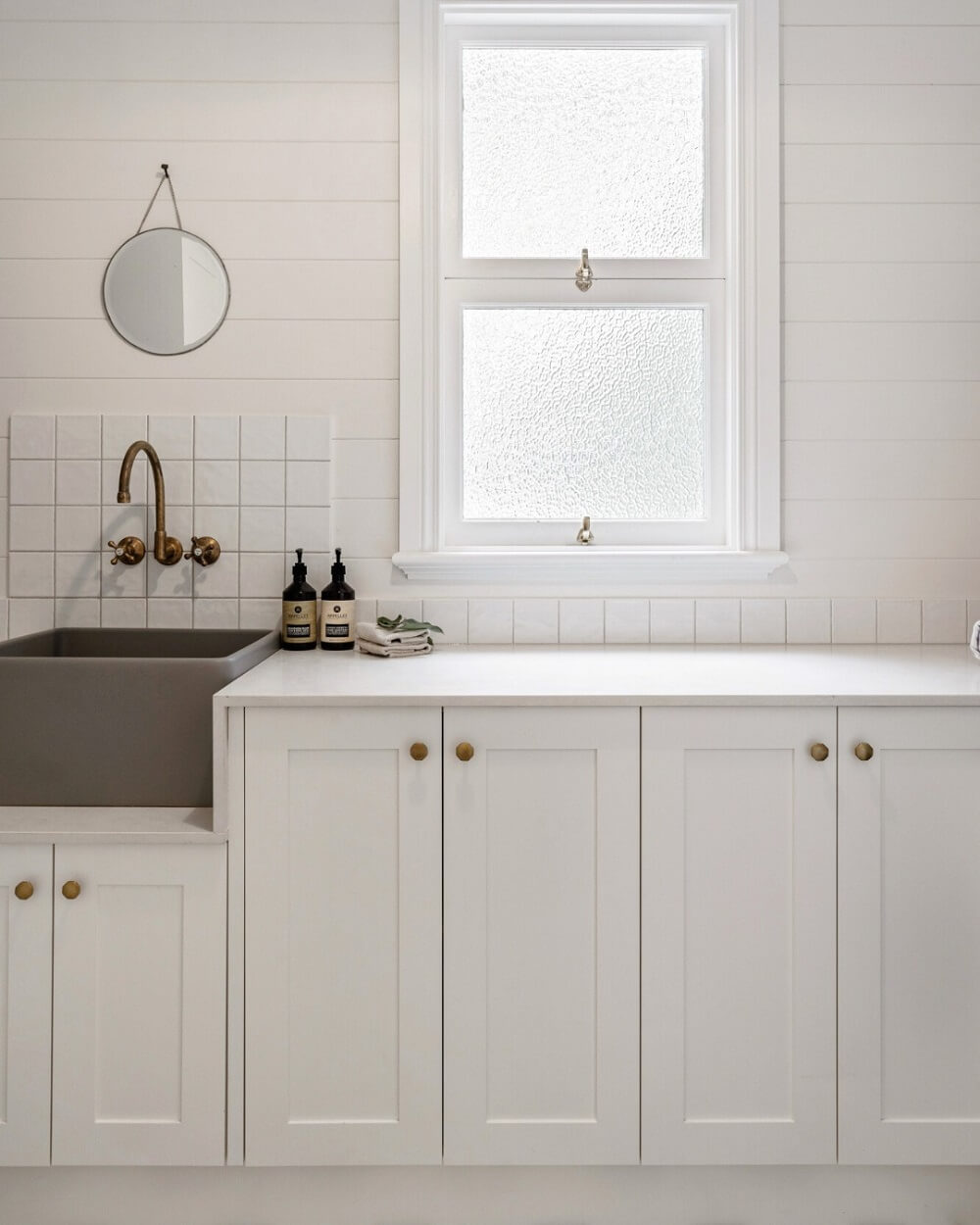 Novi 50x46 Fireclay Butler Sink - Concrete Look