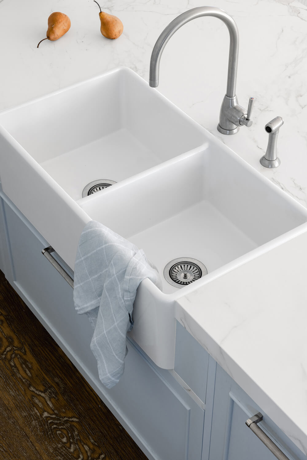 Novi 84x46 Double Bowl Fireclay Butler Sink
