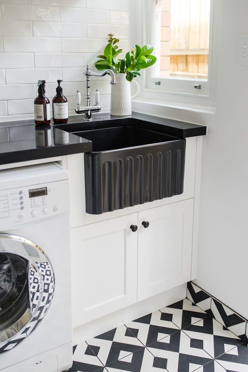 Novi 50x46 Fireclay Butler Sink - Matte Black